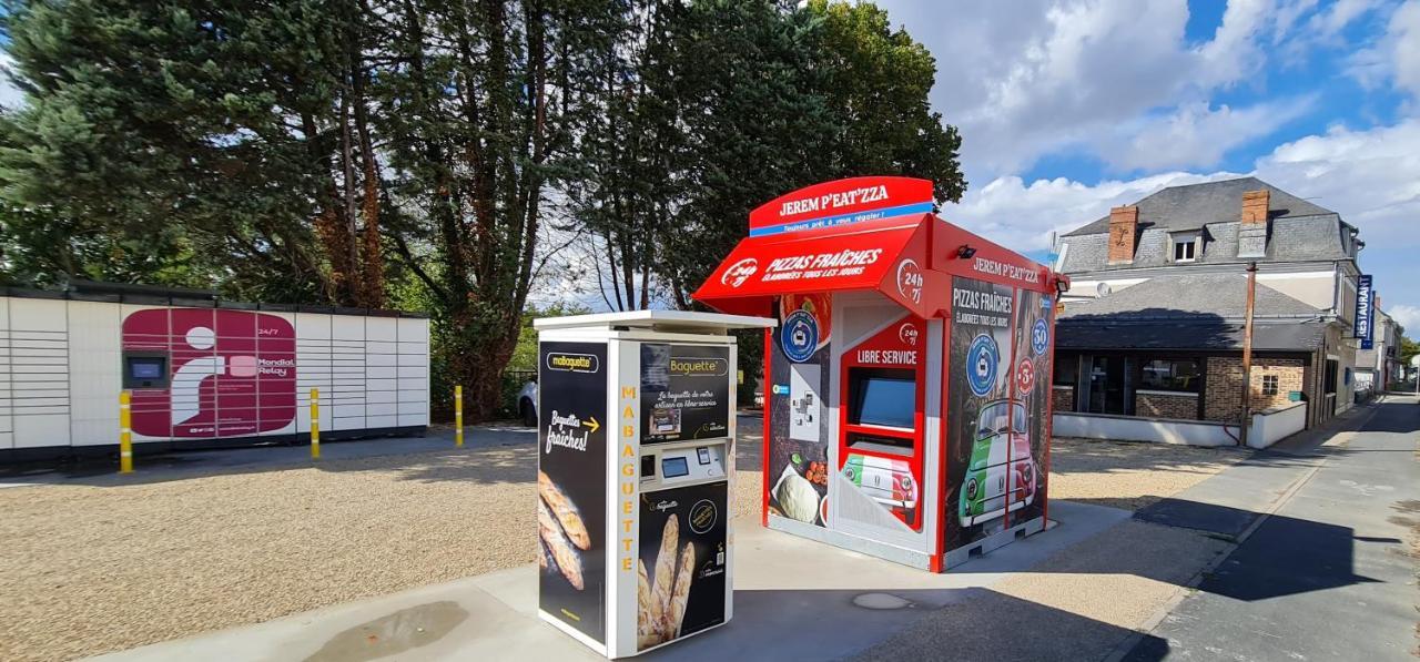 Coliwork Le Saint Romain Dange-Saint-Romain Buitenkant foto